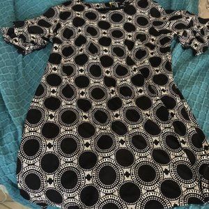 Ronni Nicole Plus size Geometric-design, black and white dress Size 18
